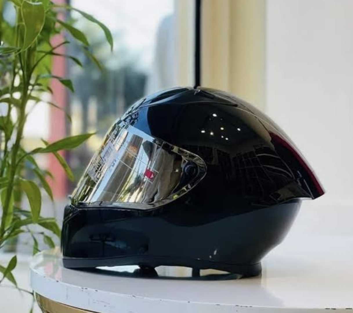 Vega,Black
