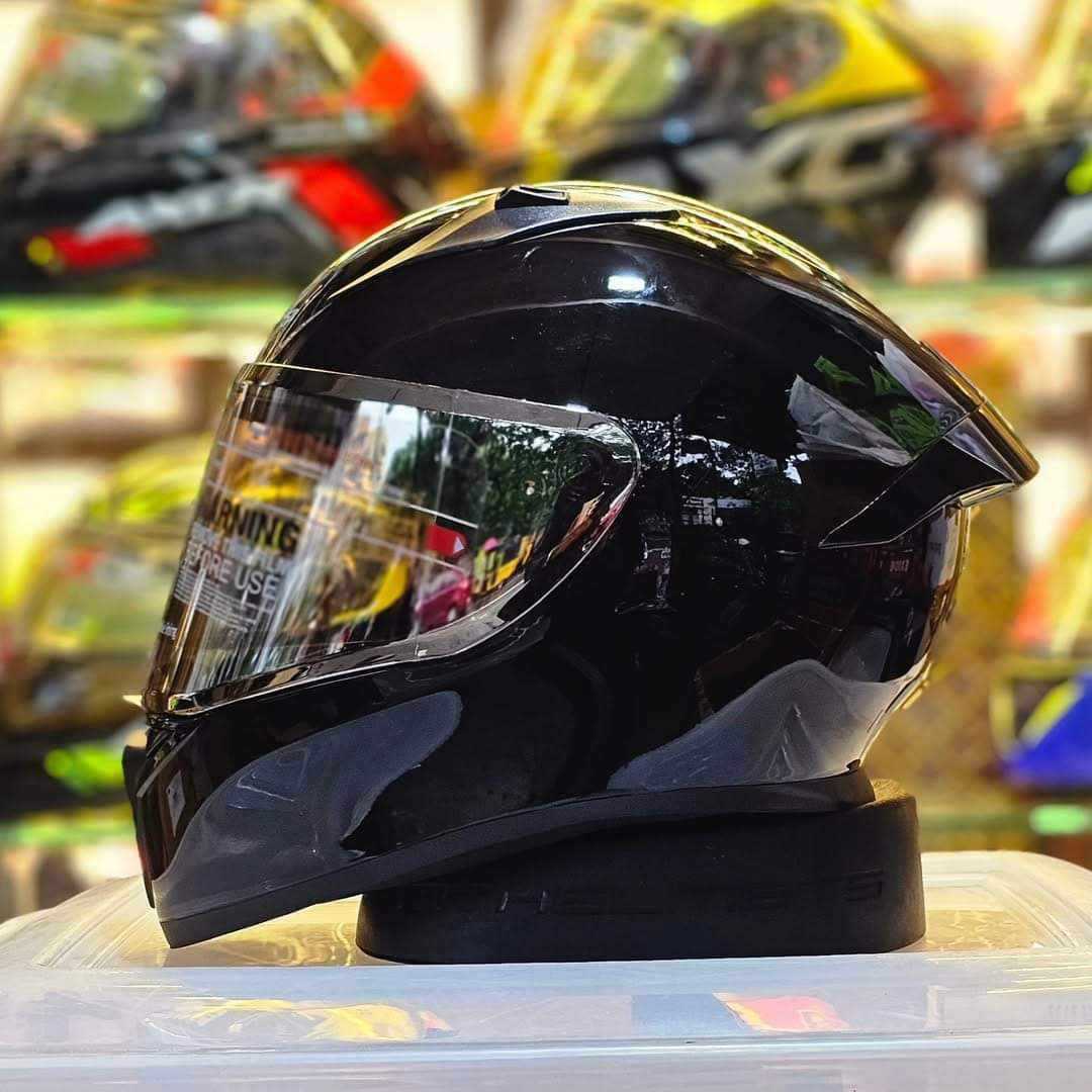 Vega,Black